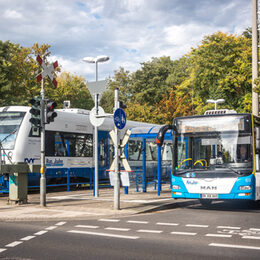 Bus und Bahn - Aktuelle Informationen