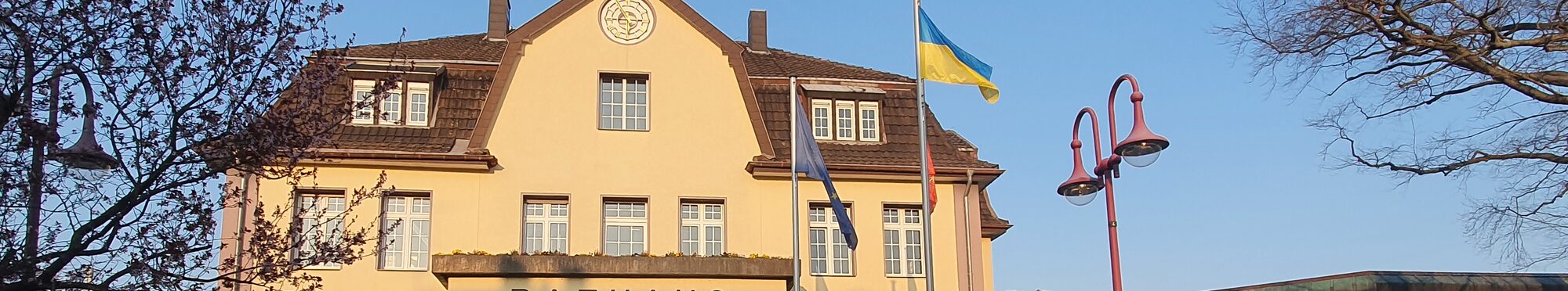 Rathaus Ukraine Flagge