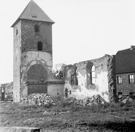 Alte Kirche Morschenich nach dem Kries